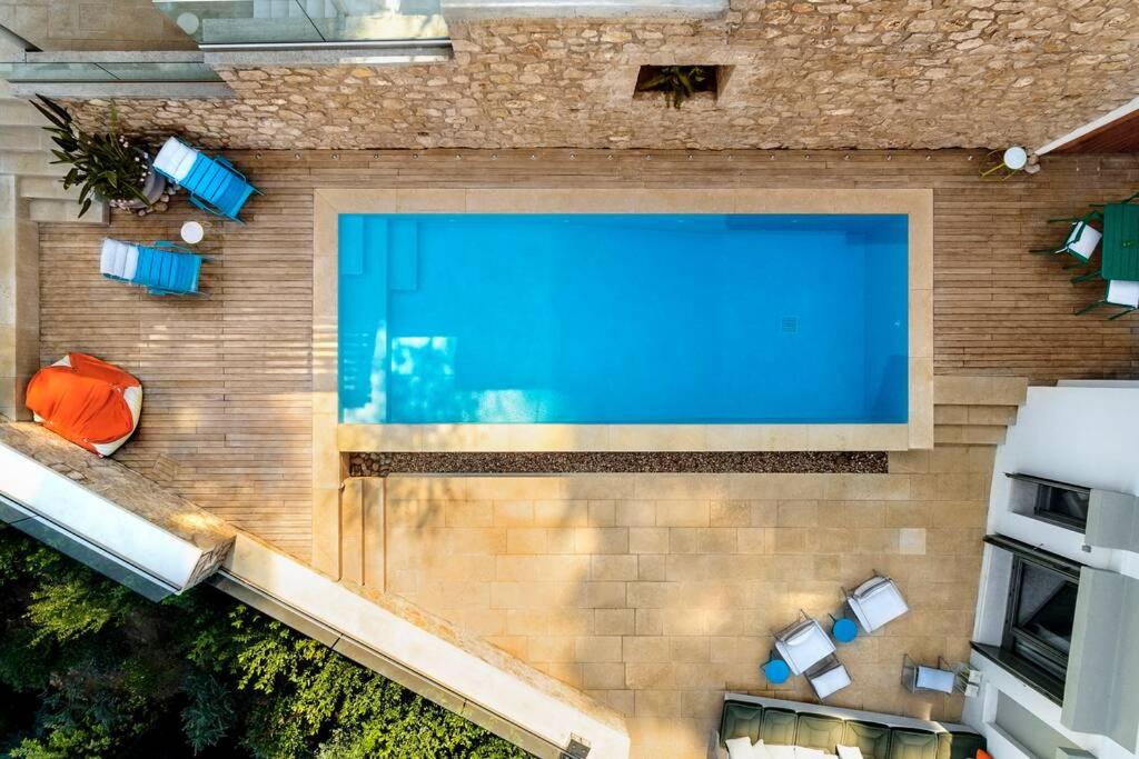 VinBlu Villa just a breath from the sea and the beautiful Agios Nikitas! photo 3