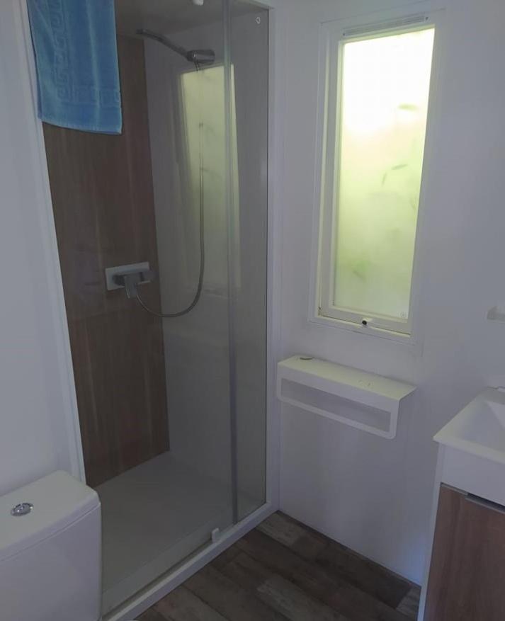 Mobile Homes by KelAir at Camping Domaine des Ormes photo 1