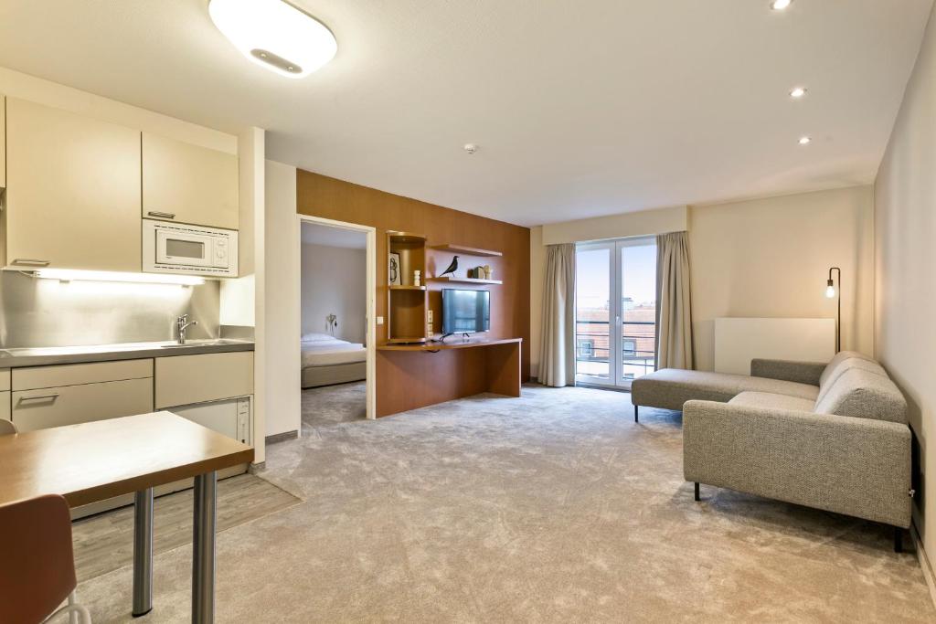 Verac Flats photo 3