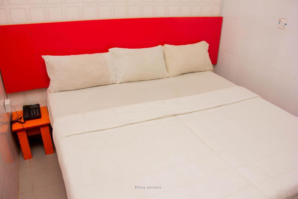 Double One Suites & Lodge photo 4