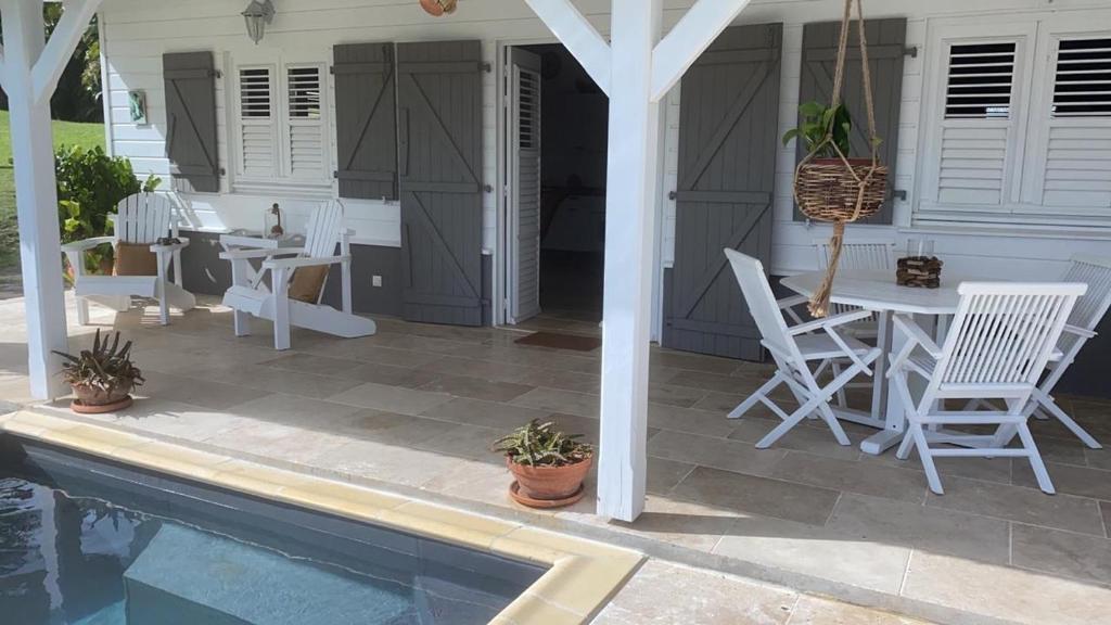 Villa 1 de standing 80m2 avec piscine et vue imprenable sur la mer et sur la campagne photo 4