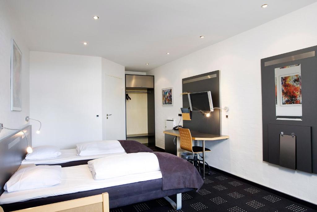 Hotel Hedegaarden photo 4