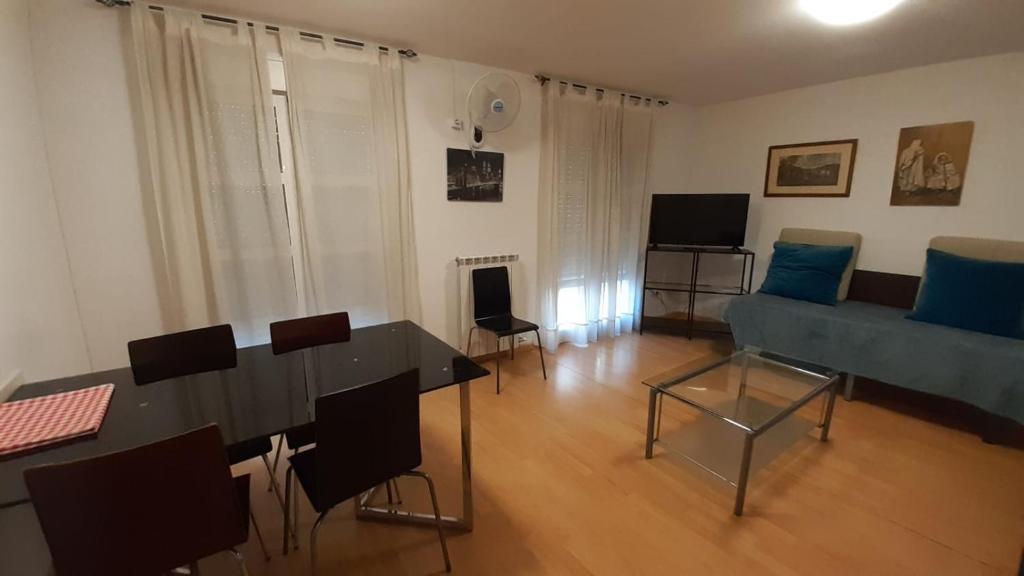Apartamentos Auhabitat Zaragoza, edificio de apartamentos turísticos photo 3