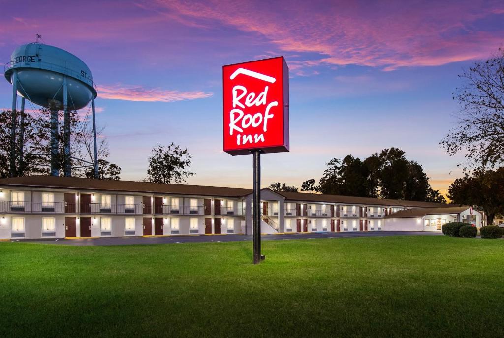Red Roof Inn St George, SC photo 4