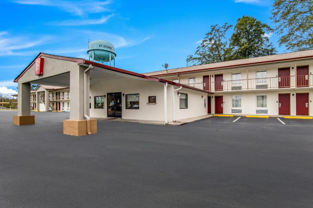 Red Roof Inn St George, SC photo 2