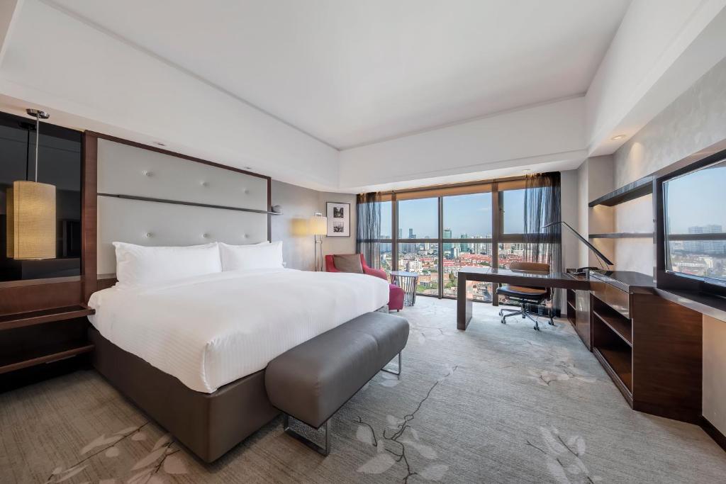 Двухместный (Номер Делюкс с кроватью размера «king-size»), InterContinental Shanghai Pudong