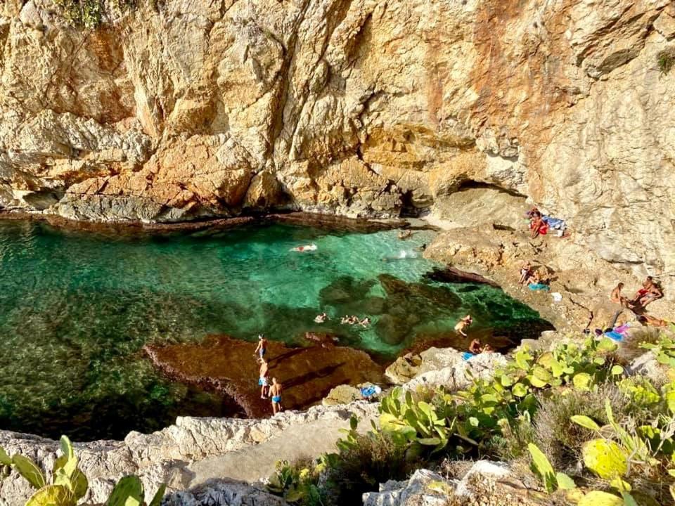 La Caletta Casa Vacanze, PRIVATE POOL photo 4