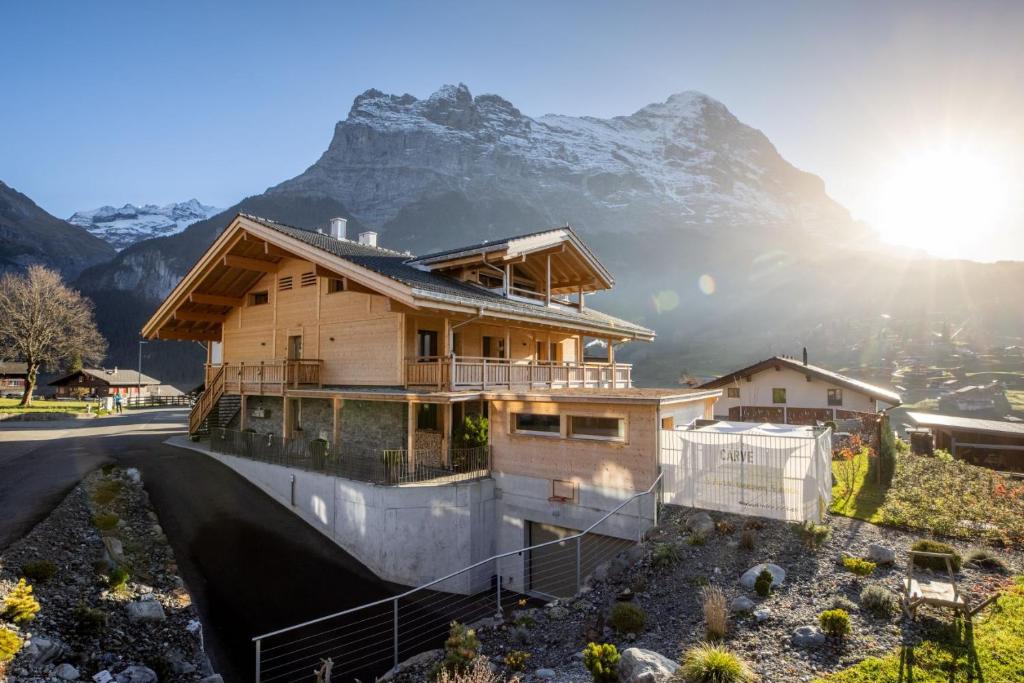 Chalet CARVE - Apartments EIGER, MOENCH and JUNGFRAU photo 1