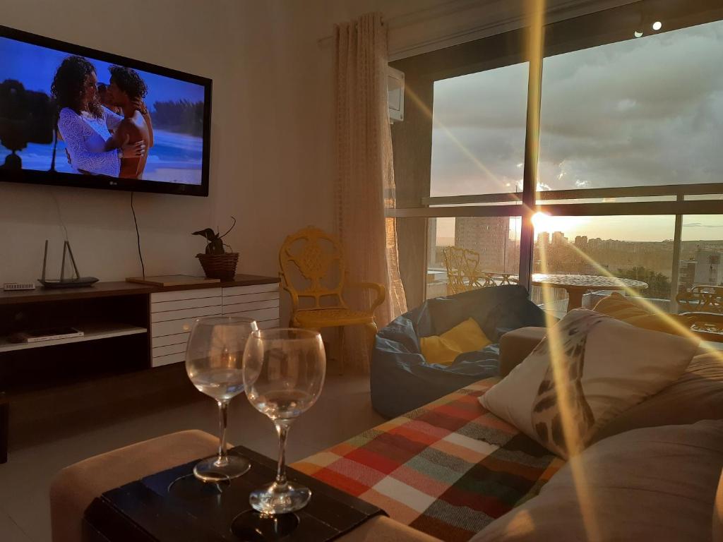 ZEUS - MODERNO COM WIFI, melhor Localização,máx 4 photo 3