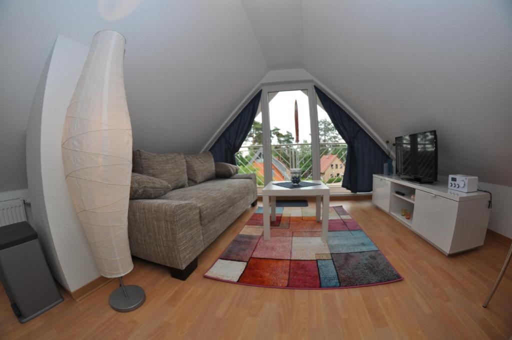 Ferienhaus Müritzzauber / 1 Zimmer Dachgeschoss-Appartement photo 1