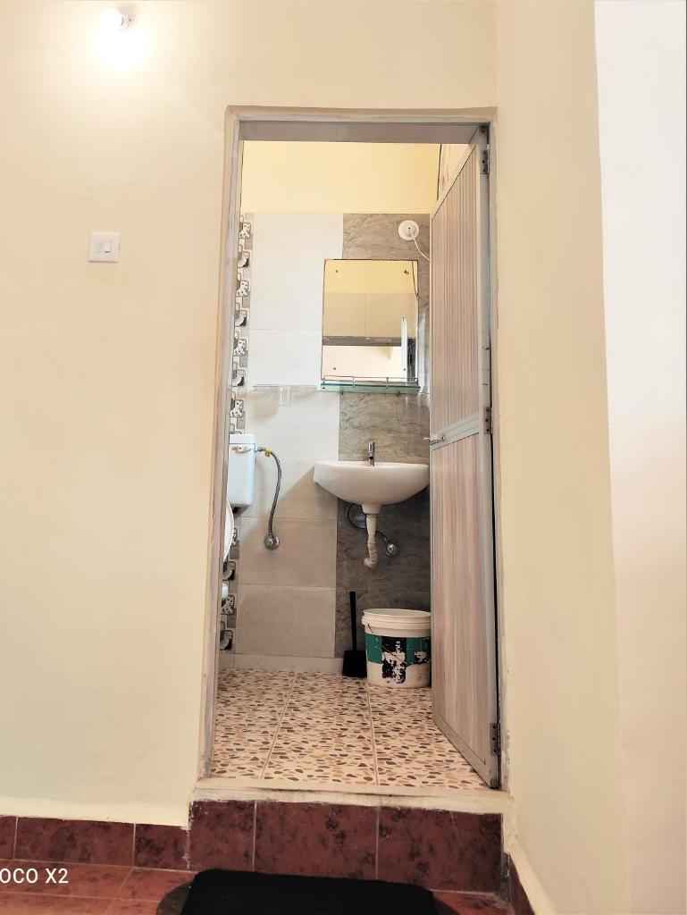 Двухместный (Двухместный номер Делюкс с 1 кроватью и балконом), Monte Villa Guest House