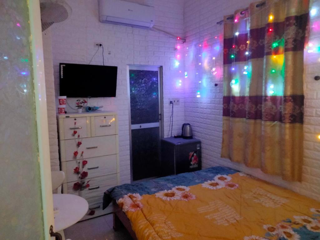 Семейный (Семейный номер с балконом), Tuấn Anh Motel