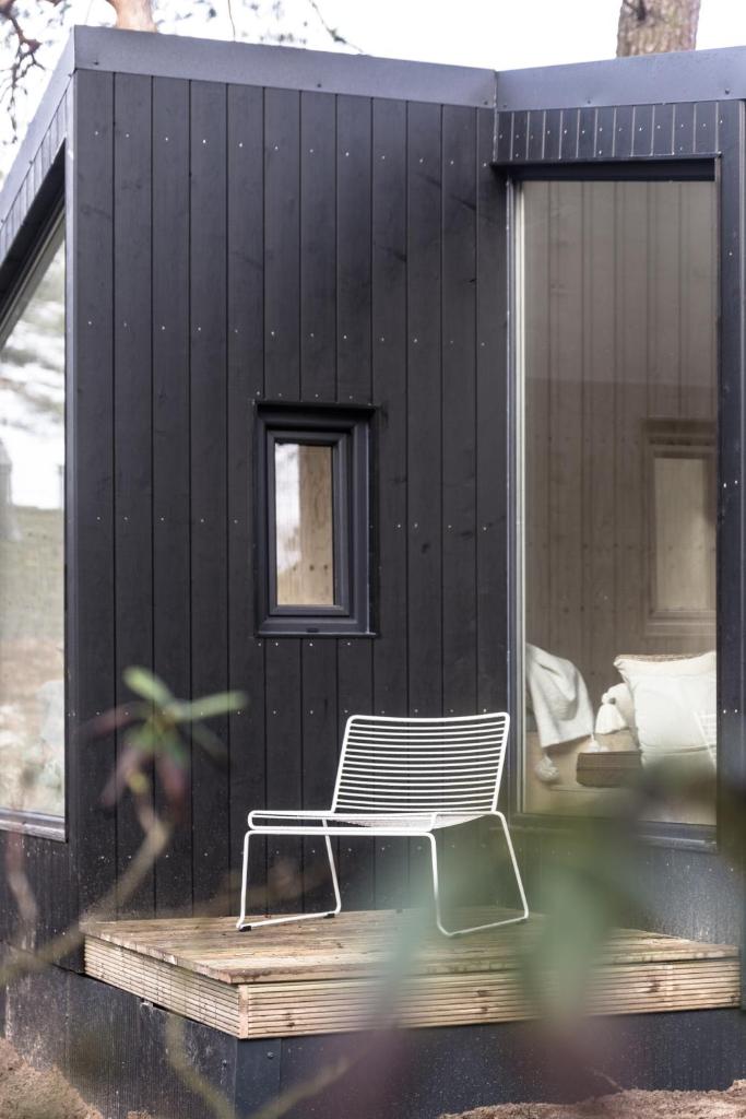 NOYR. tiny house photo 4
