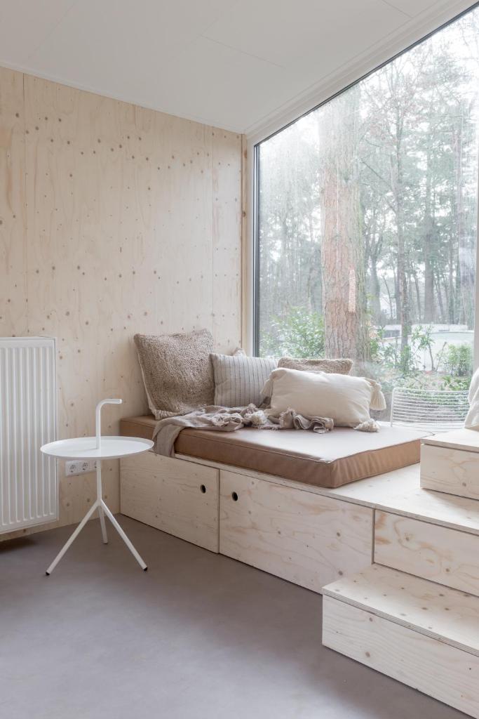 NOYR. tiny house photo 2