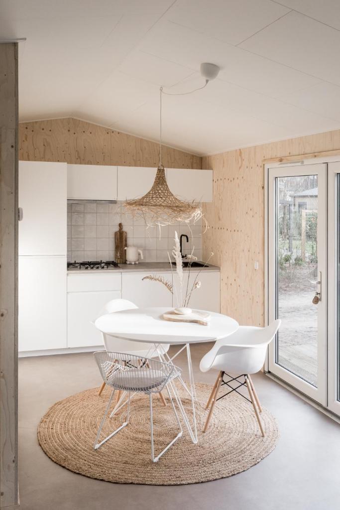 NOYR. tiny house photo 1