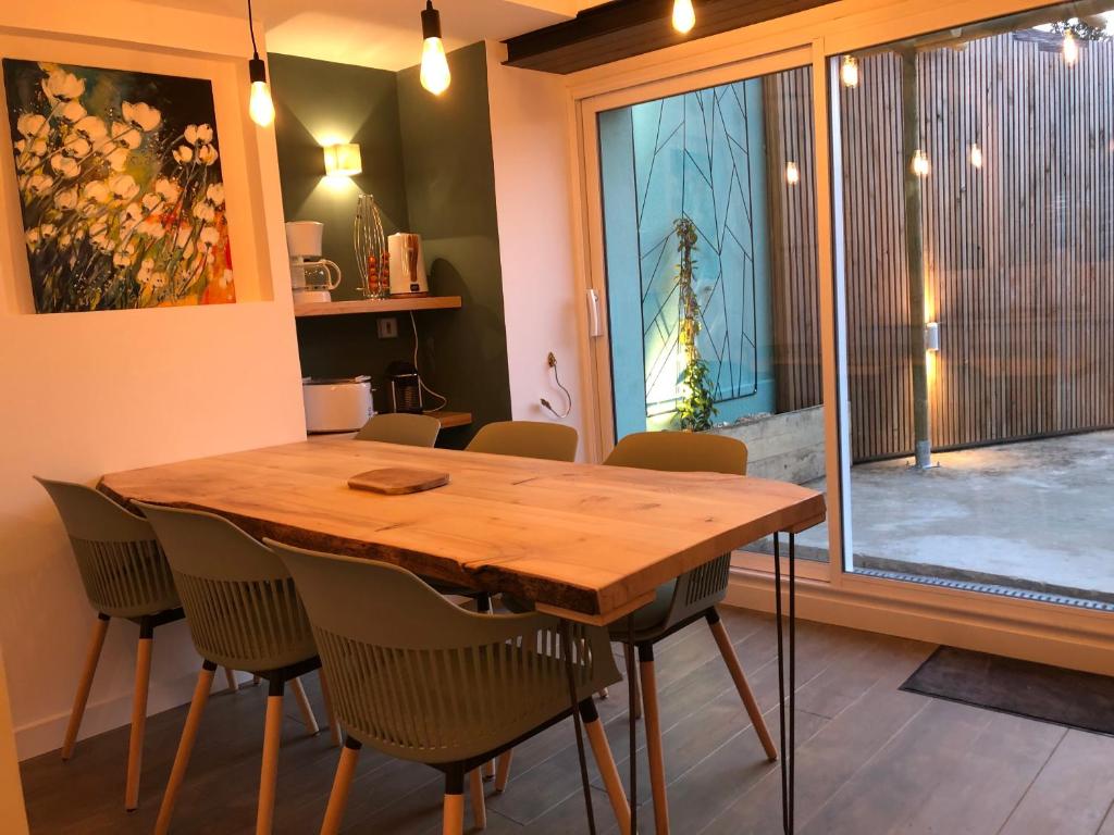 DU MANN petite maison jardin à 100m du port de Vannes avec PARKING photo 2