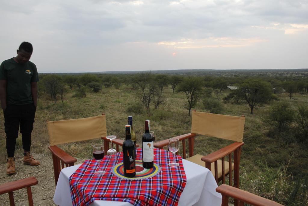 Osero Serengeti Luxury Tented Camp photo 3
