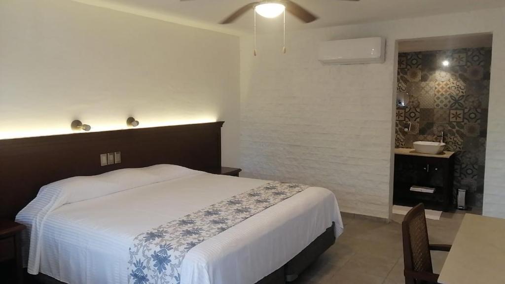 Hotel Puerta Chichen photo 3