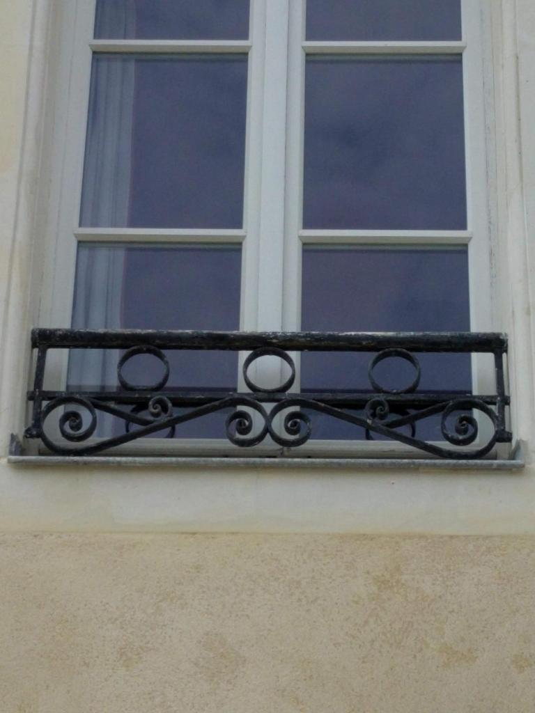 Logis de la Grande Rue, appt cœur de ville, spacieux, lumineux, parquet 3 chbres, - 6 pers photo 2