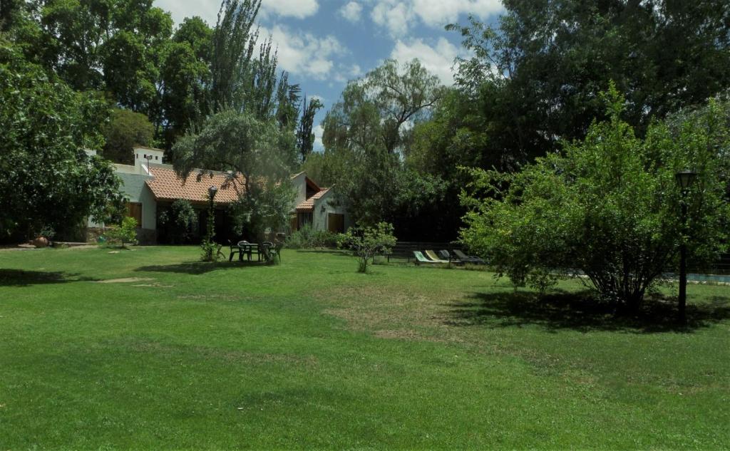 La casita en el parque photo 1