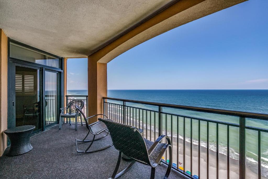 The Island Vista Penthouse 14 image