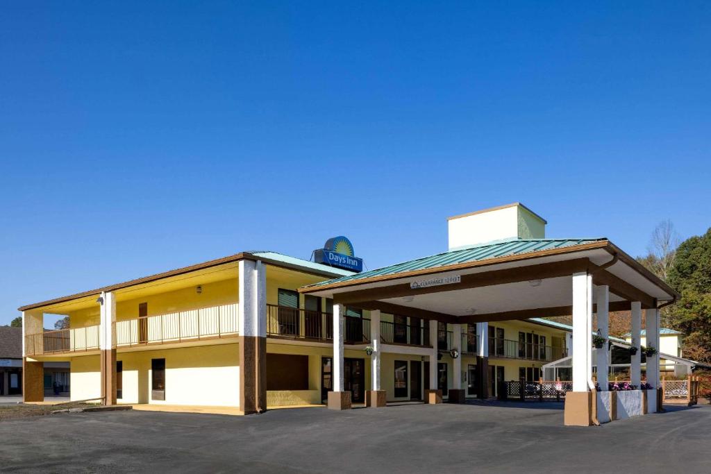 Days Inn by Wyndham Murphy image