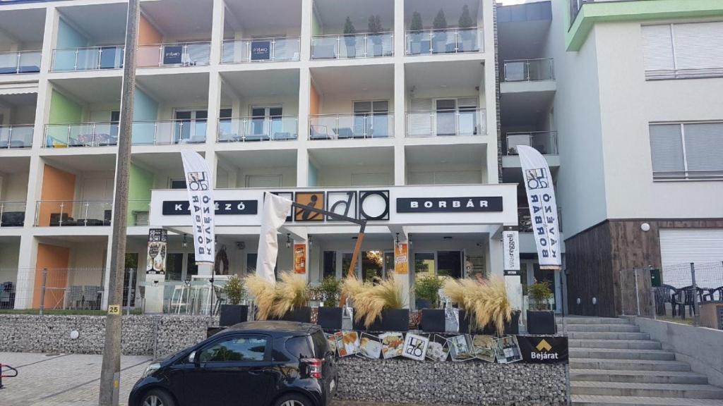 Lido Riviera Sunshine Apartman Balatonlelle photo 2