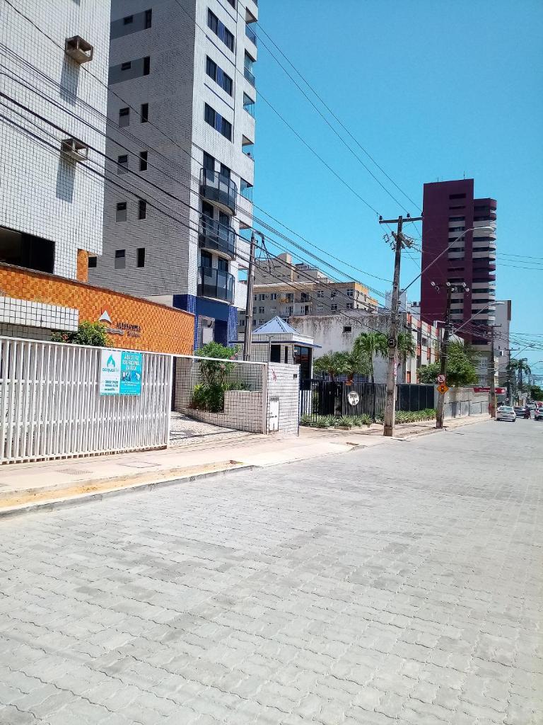 Apto. 100m da feirinha da beira mar photo 3
