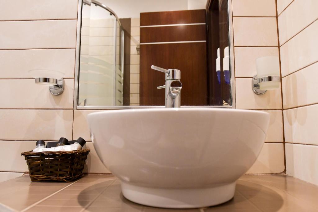 Avra Hotel photo 3