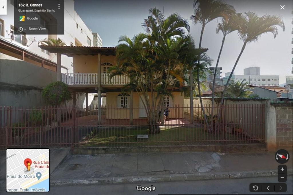 Casa 5 quartos, ampla, a 100 metros da praia. Amigos e família são bem vindos a essa casa. Venha viver momentos inesquecíveis aqui. photo 4