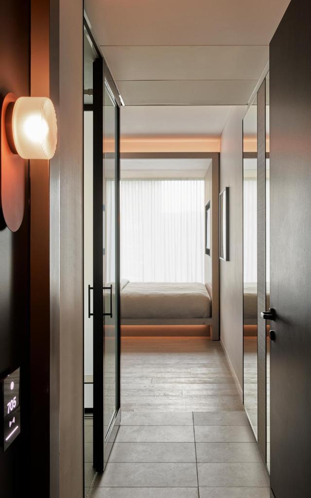 Little National Hotel Sydney photo 3