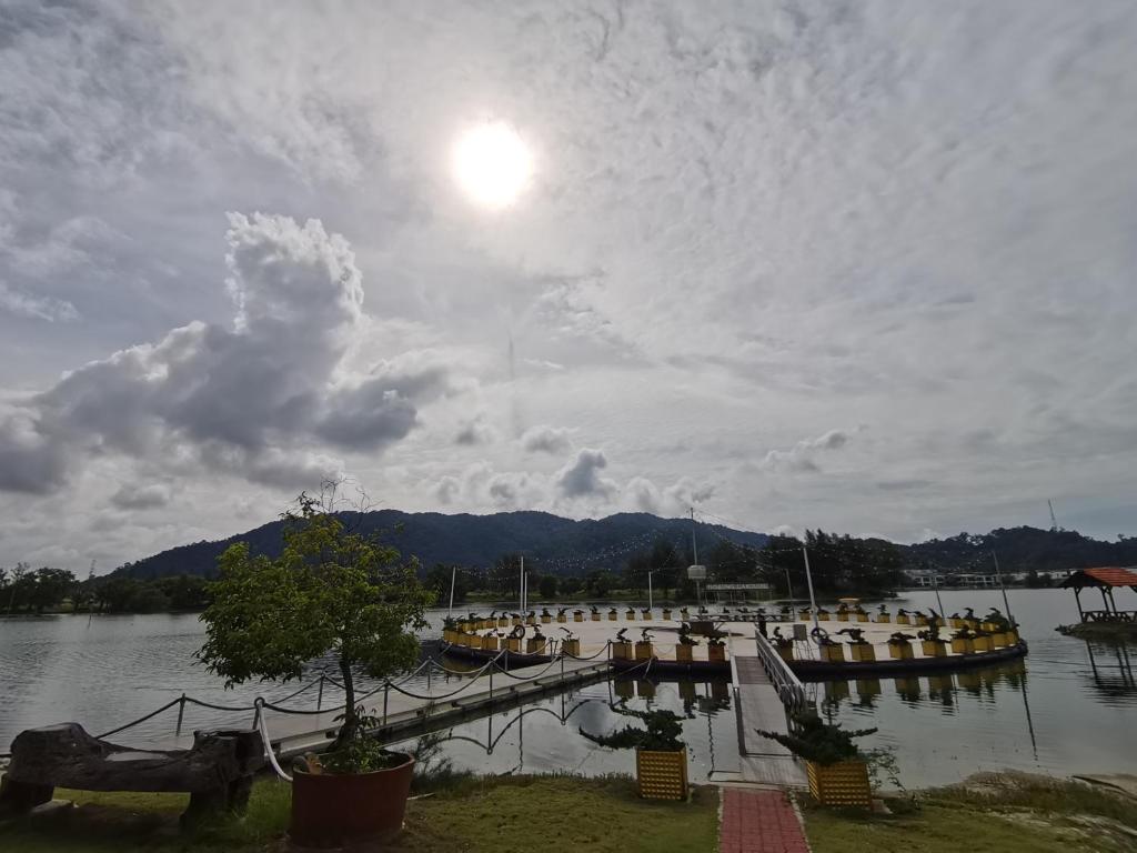 Marina Island Lumut Homestay by Goopro photo 4
