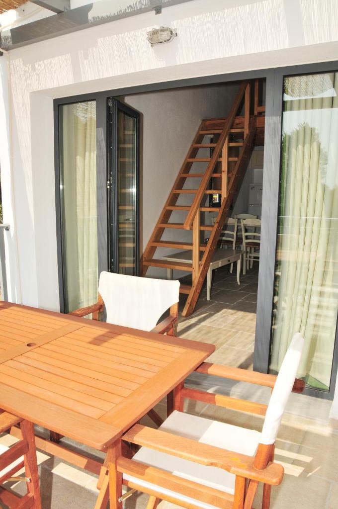 Kleopatra Villas - Seaside Suites photo 2