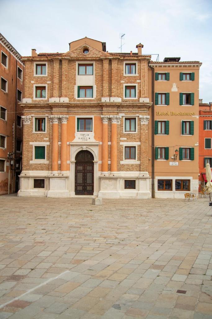 Hotel Bucintoro photo 1