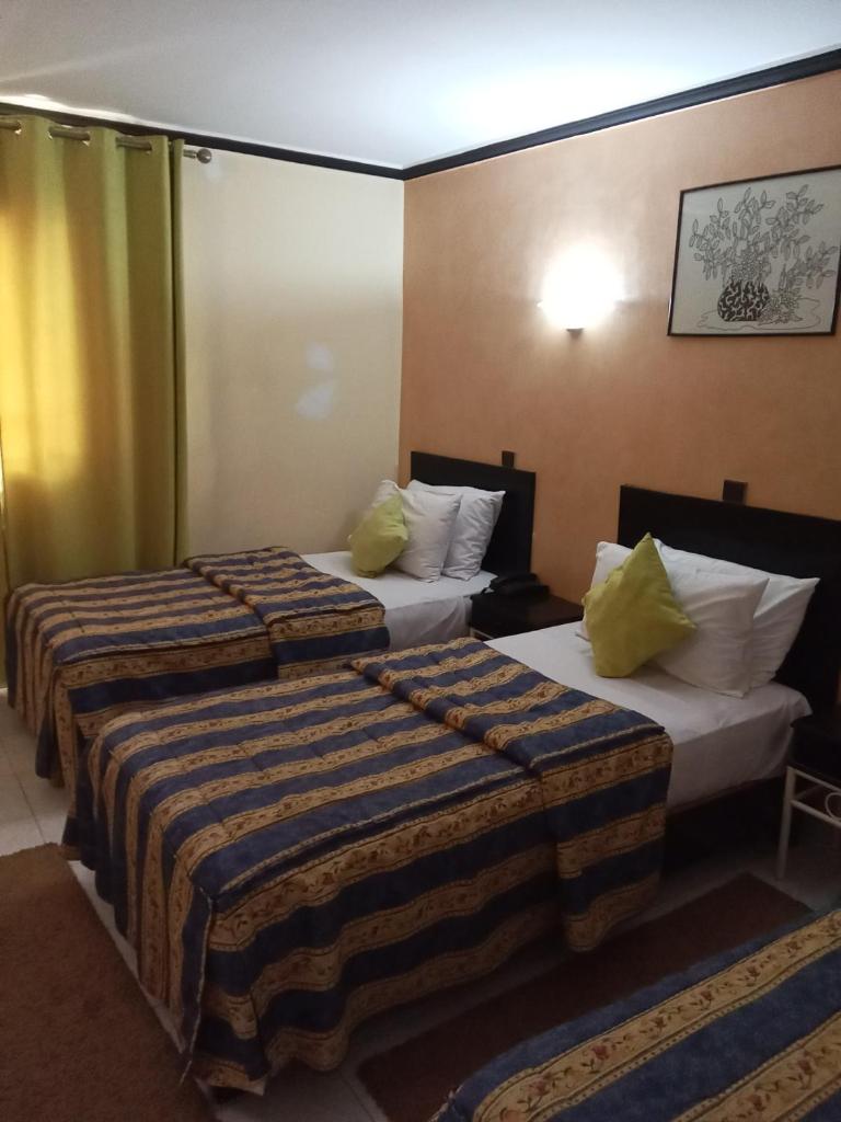 Трехместный (Трехместный номер с основными удобствами), Hotel Al Kabir