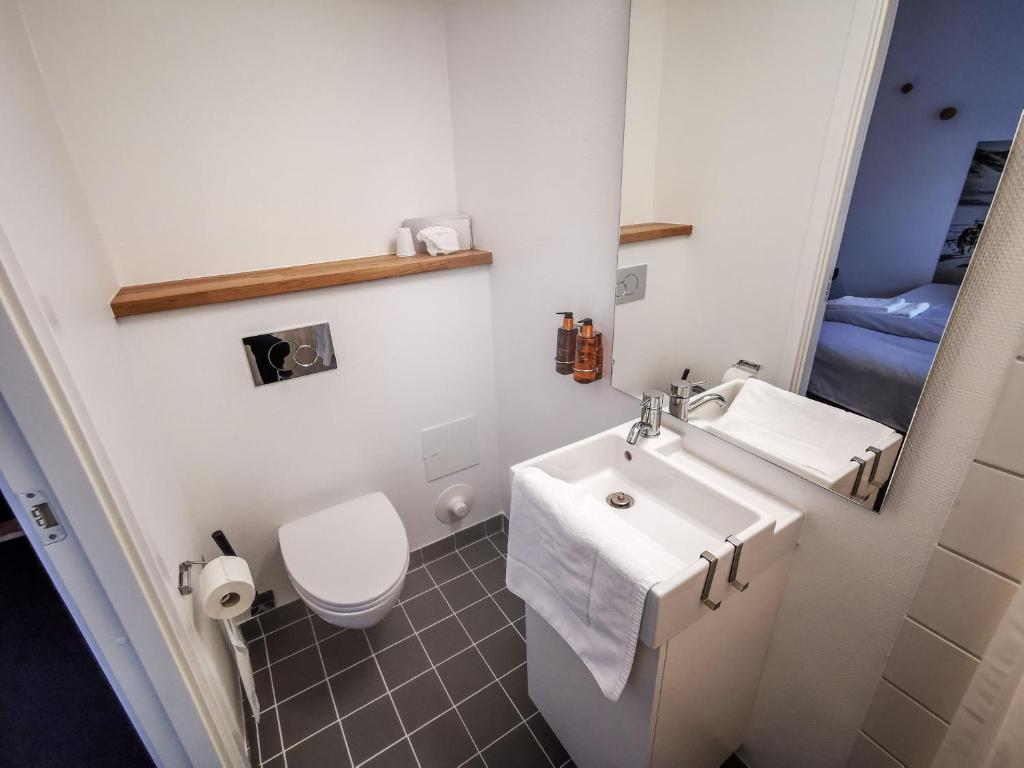 Hotel Sisimiut photo 4
