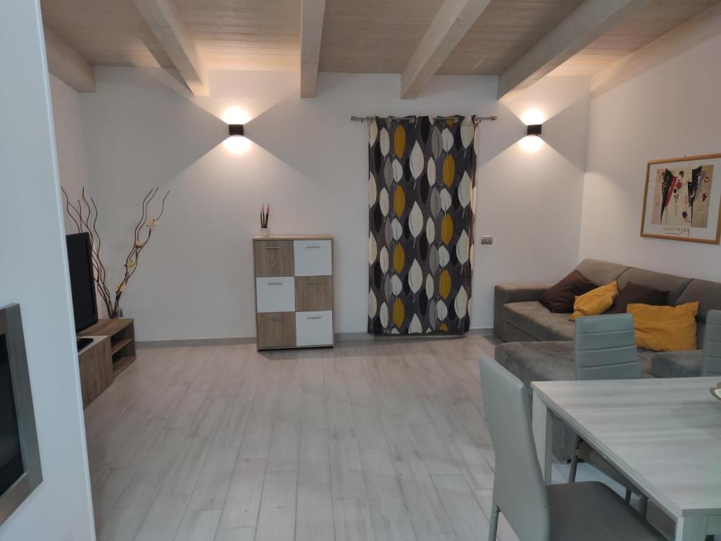 Planet apartments 1 photo 3