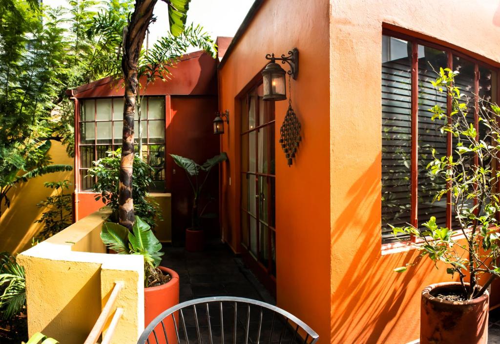 The Red Tree House photo 3