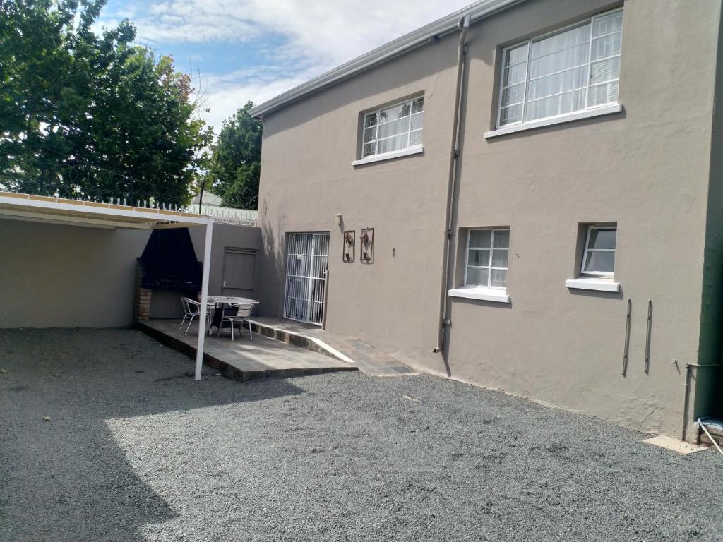 Crane Cottage photo 1