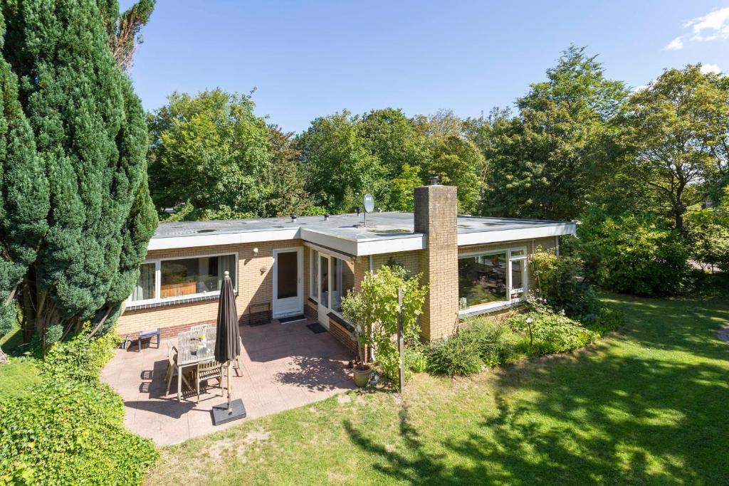Bungalow Poldersbos 7 - Ouddorp large garden 500 meters from the beach - not for companies photo 1