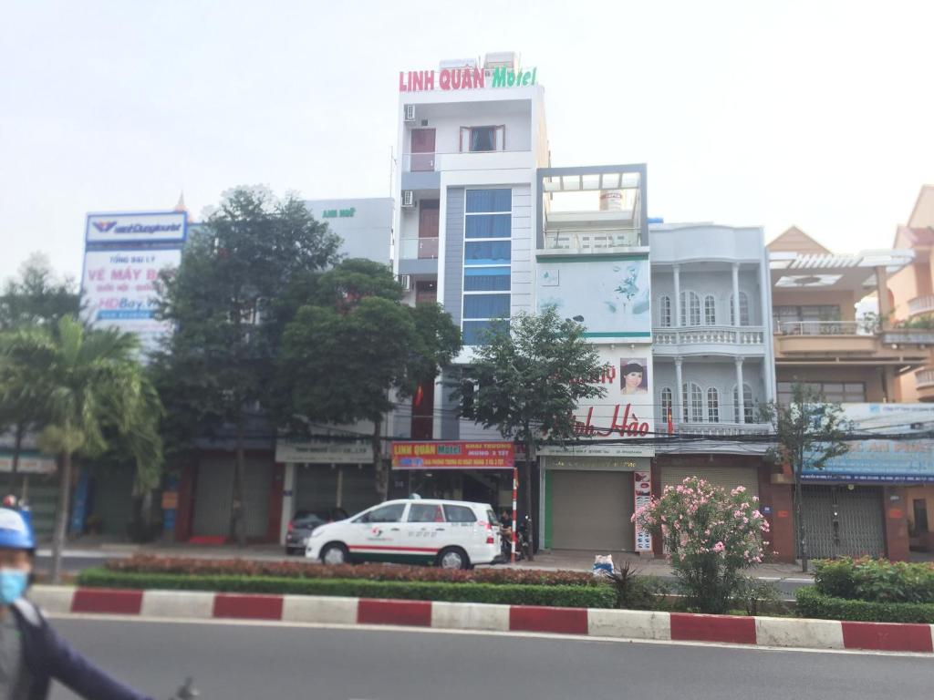 Nhà nghỉ Linh Quân