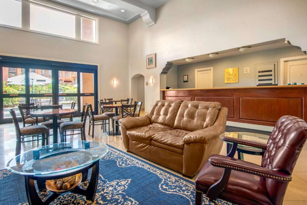 Quality Inn & Suites Jacksonville-Baymeadows photo 3