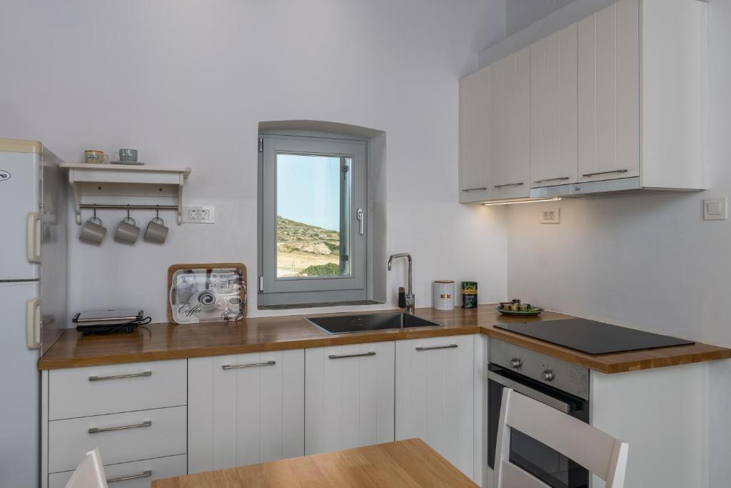 Kalivitis Boutique House photo 3