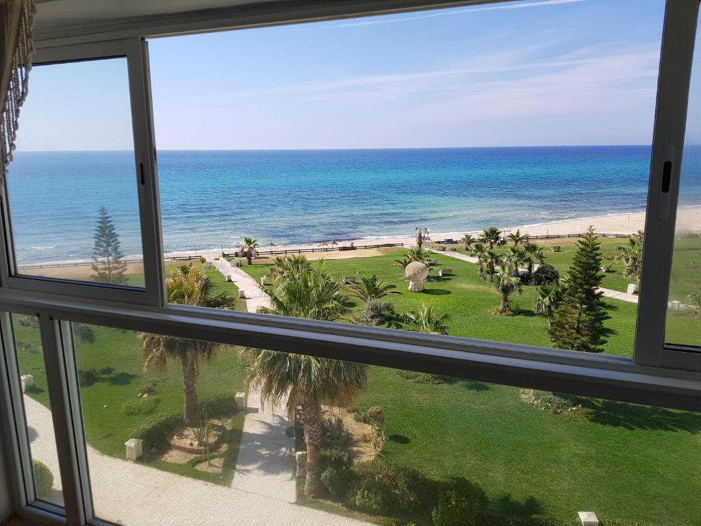 Azurh photo 2
