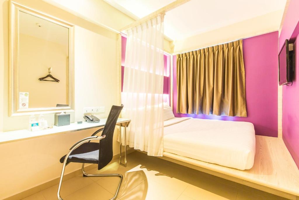Двухместный (Улучшенный двухместный номер с 1 кроватью), Fragrance Hotel - Viva