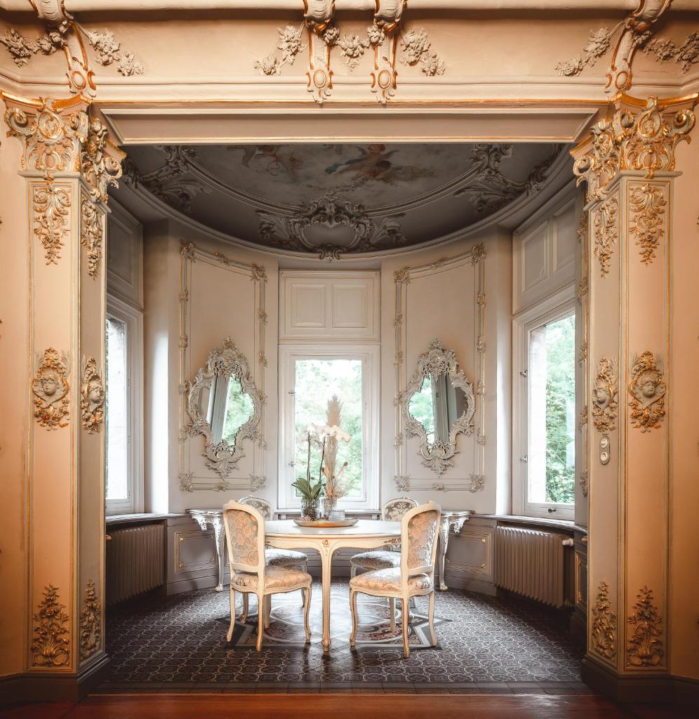Romantik Hotel Schloss Hohenstein photo 1