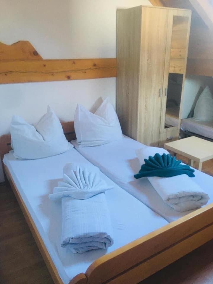 OMLADINSKI HOTEL ROSTOVO photo 2