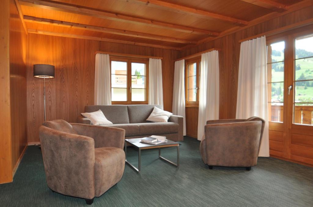 Ferienwohnungen Hotel Alpina photo 1