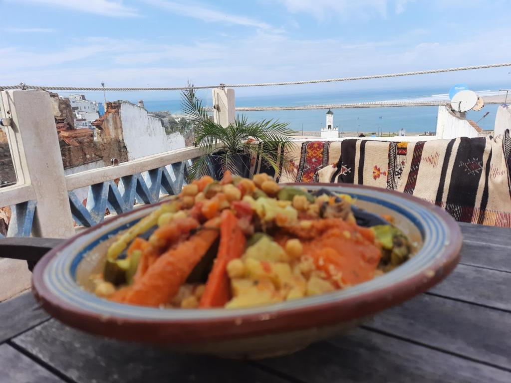 Sultana larache photo 3