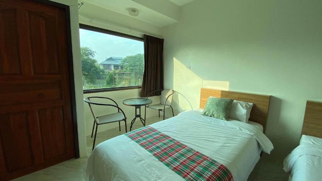 Ina Boutique Home Nan photo 4